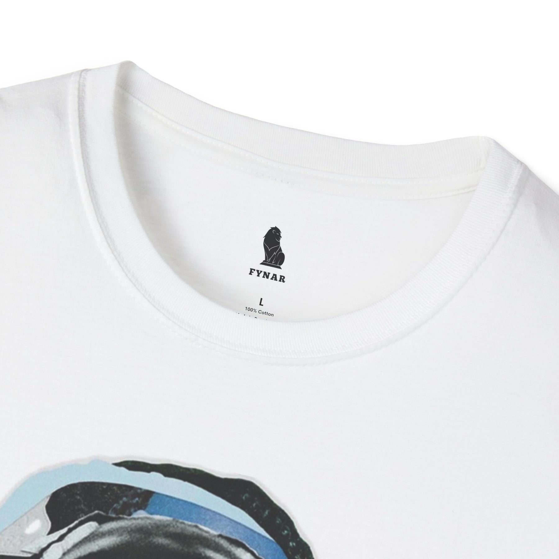 GRAPHIC TEE®