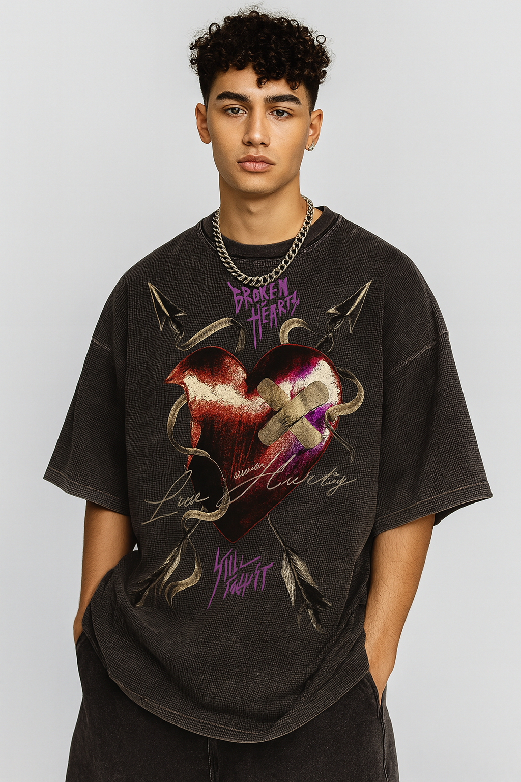 BROKEN HEARTS WASHED BOXY TEE®