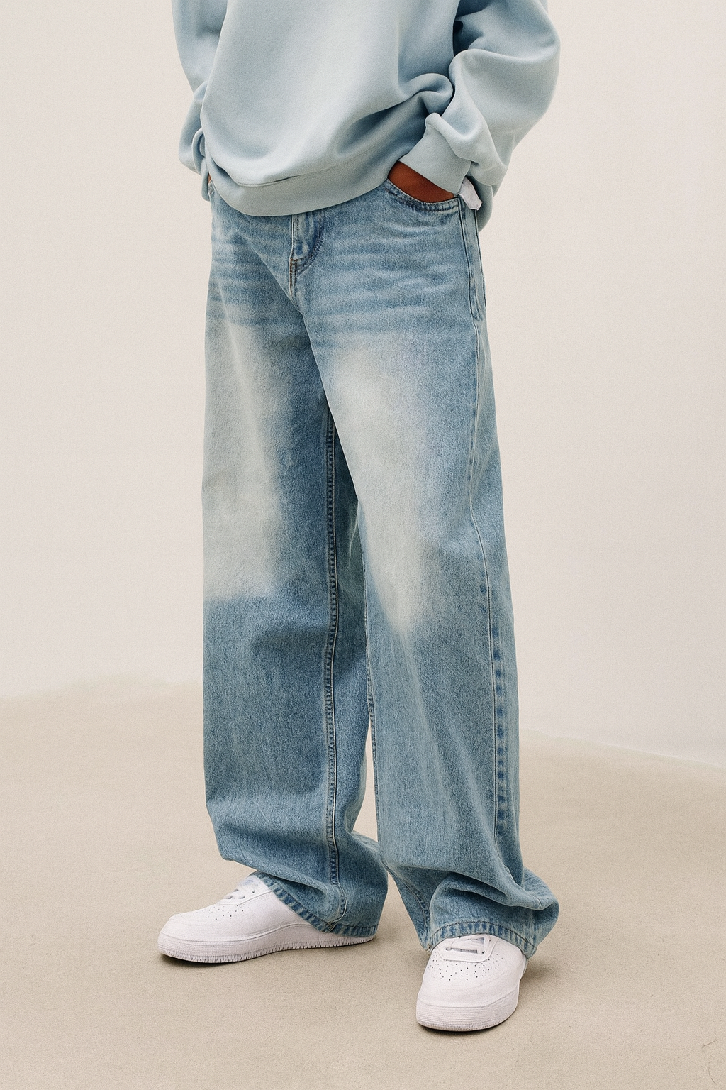 VINTAGE WASHED DENIM®