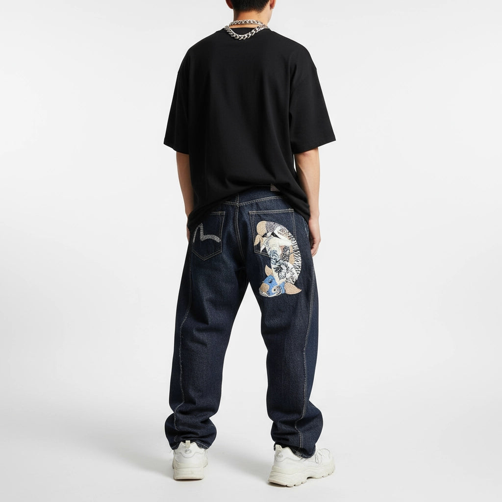 DISTRESSED FISH EMBROIDERY JEANS®
