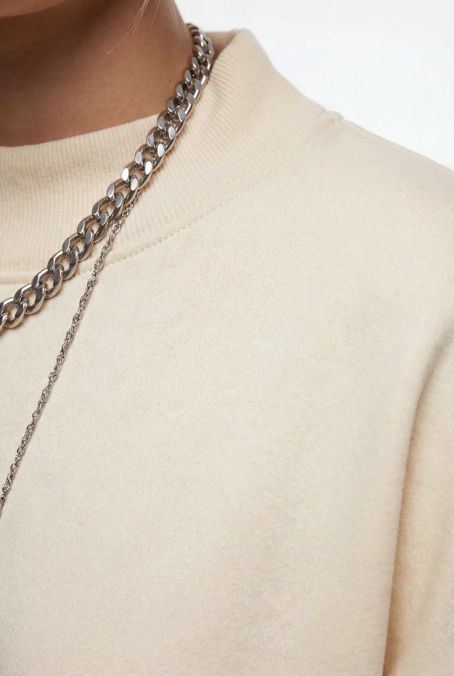 FLEECE MOCK-NECK SWEATSHIRT®