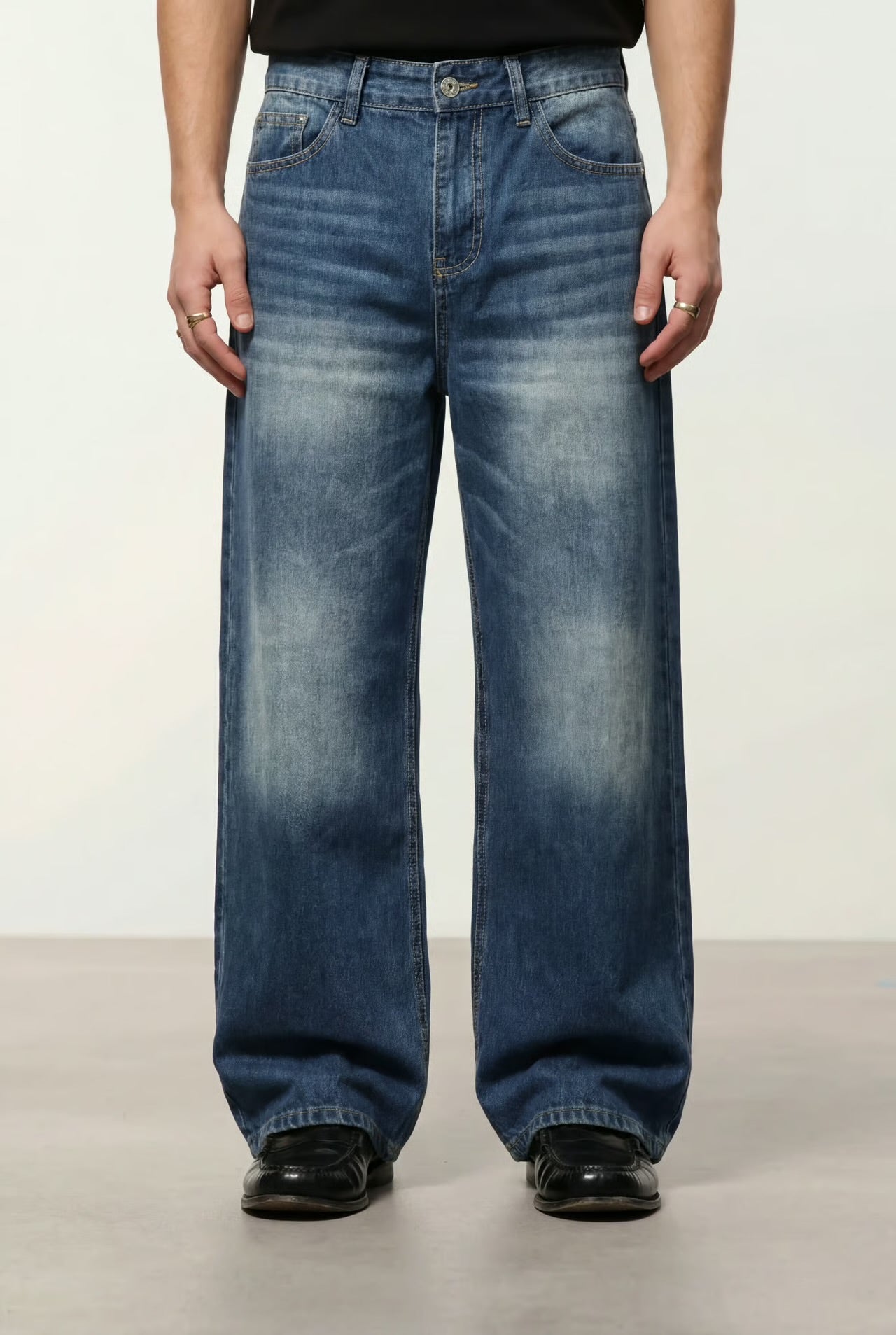 VINTAGE WASHED DENIM®