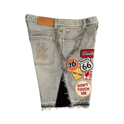 GRAPHIC PATHED DENIM JORTS®