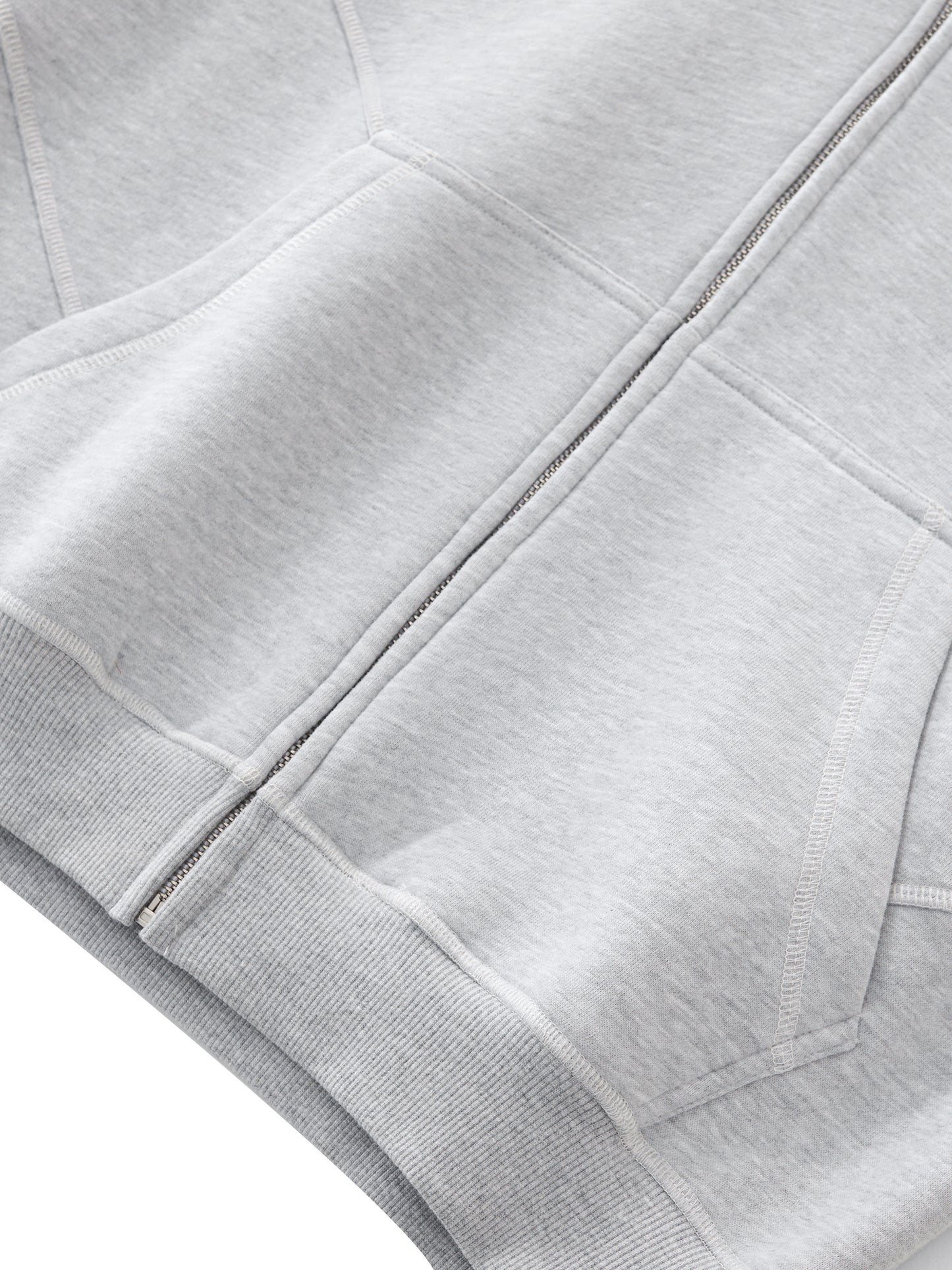 CONTRAST- STITCHED BOXY FLEECE ZIP-UP®